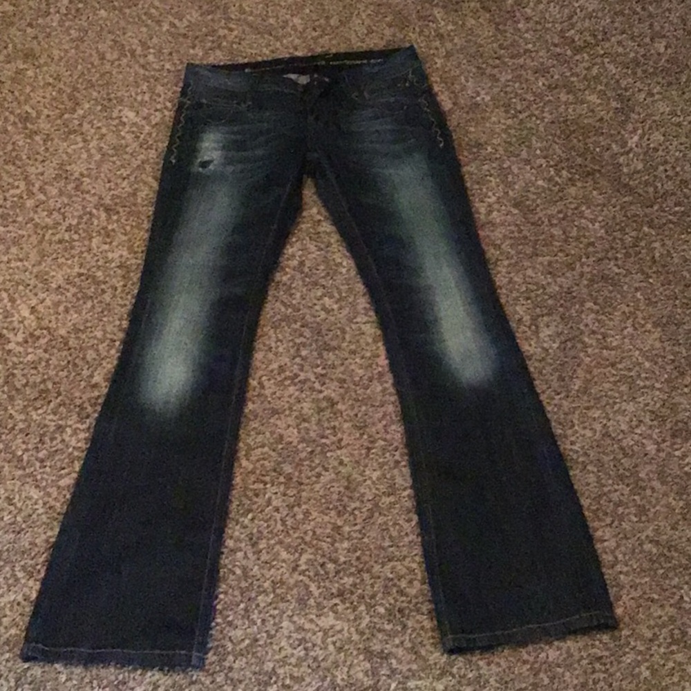 Women’s bootcut jeans